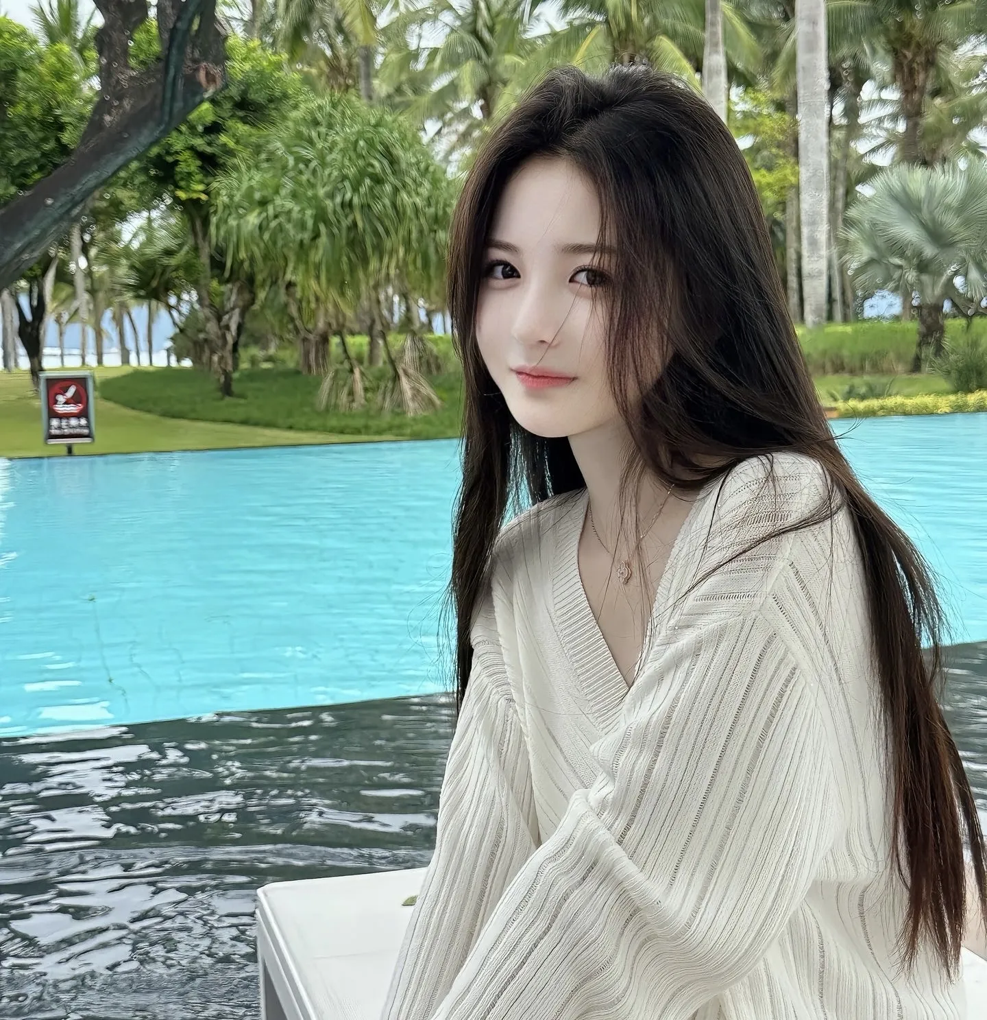 普陀 姜姜 在校大学生 白小纯