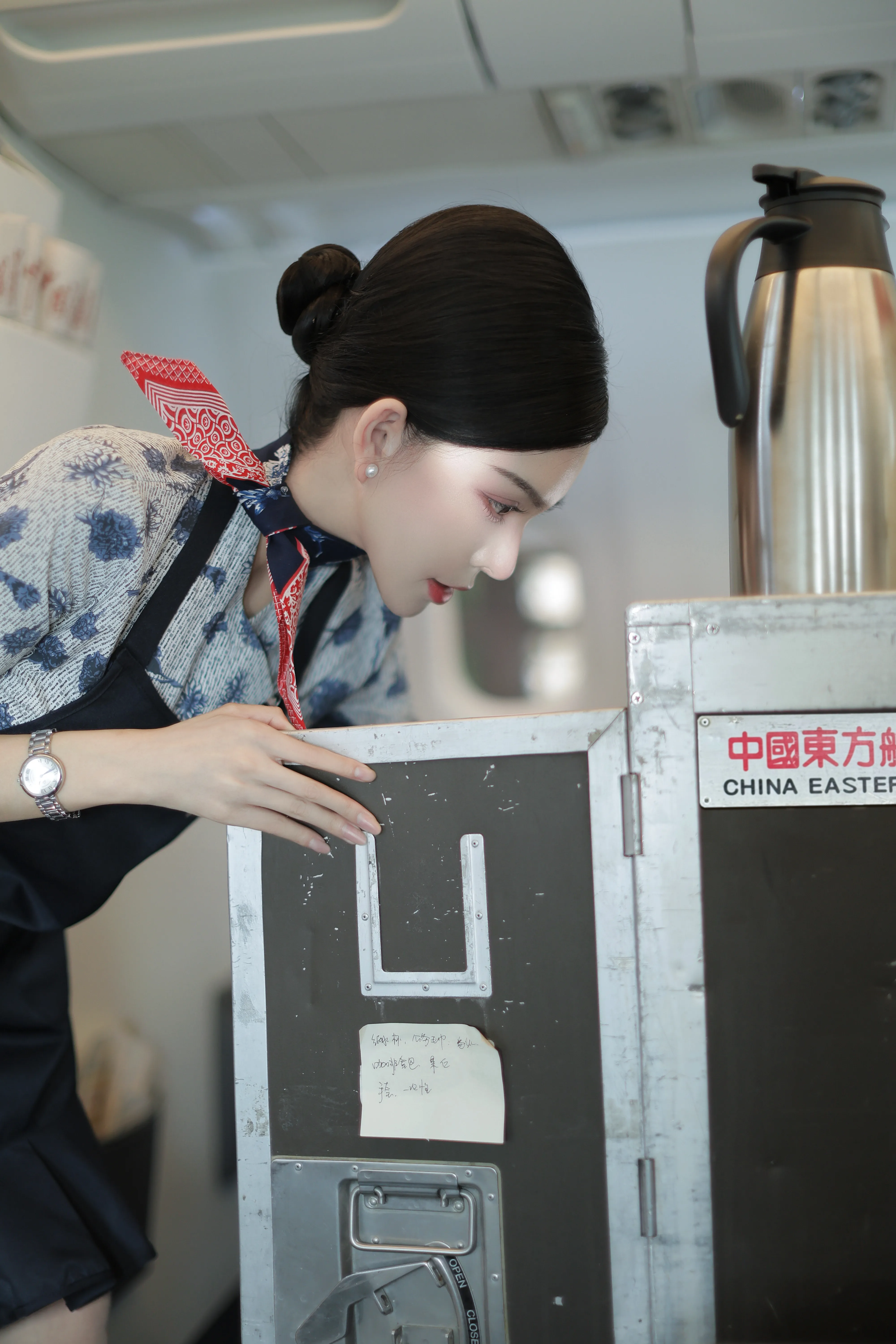 h282海航空姐可查app Gallery 4