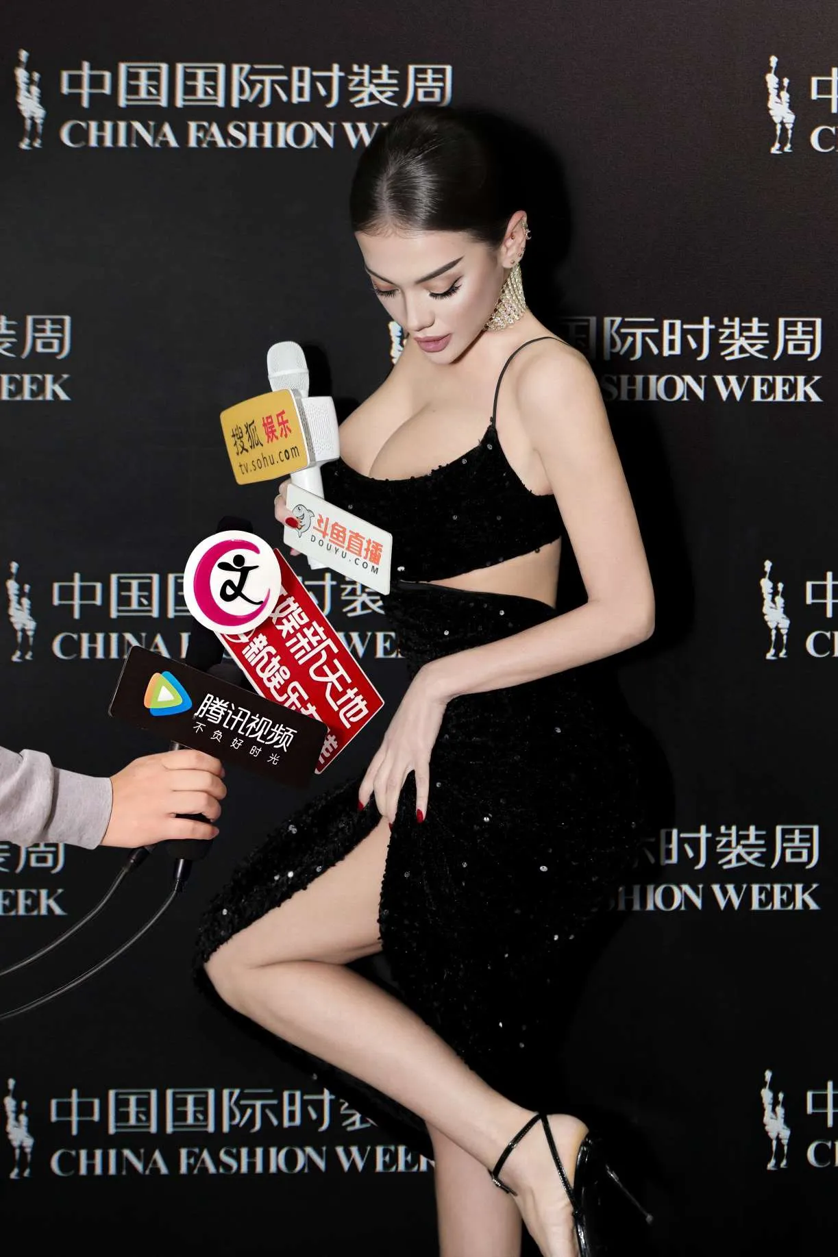 英国时尚博主  模特🇬🇧本人假赔 Gallery 2