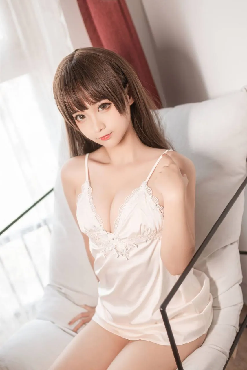 静安月月