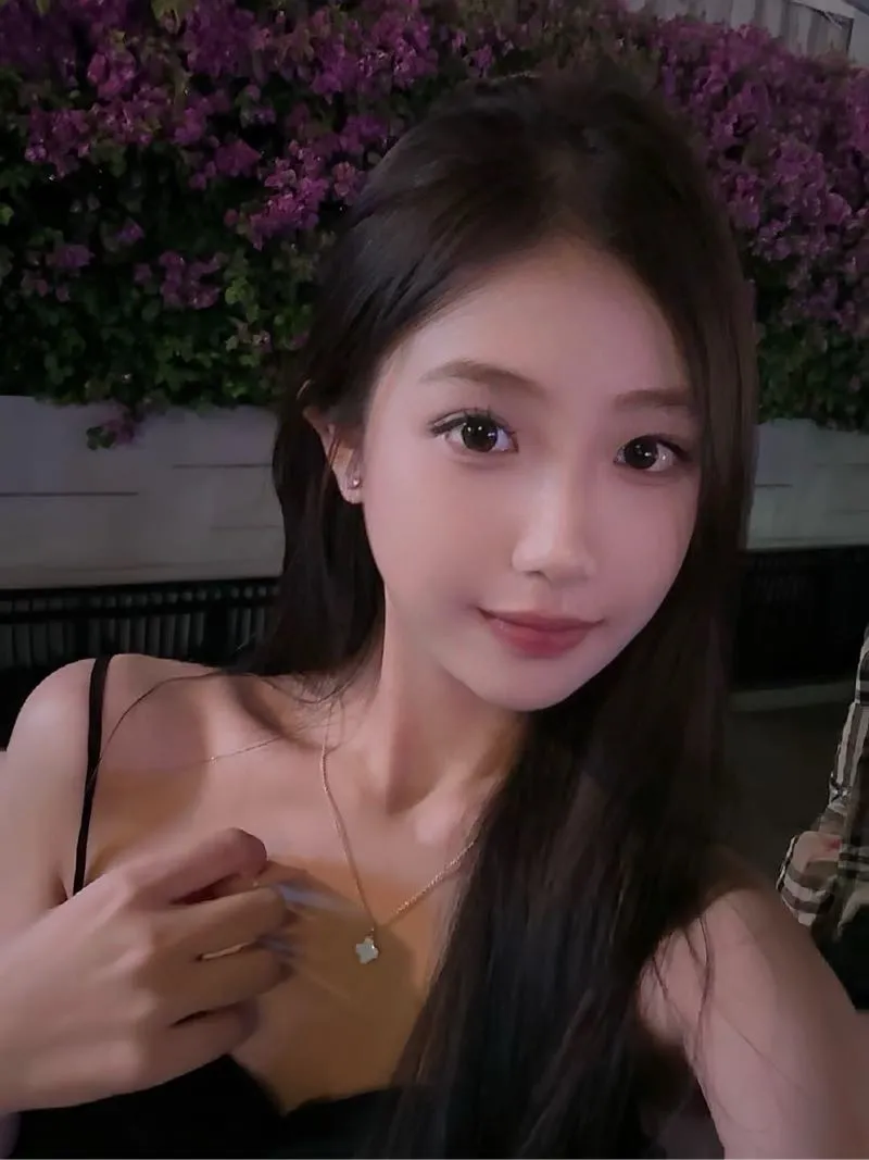 极品小纯越越 Gallery 3