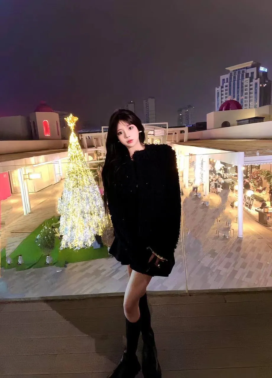 安琪 白小纯妹妹等哥哥来采摘 Gallery 4