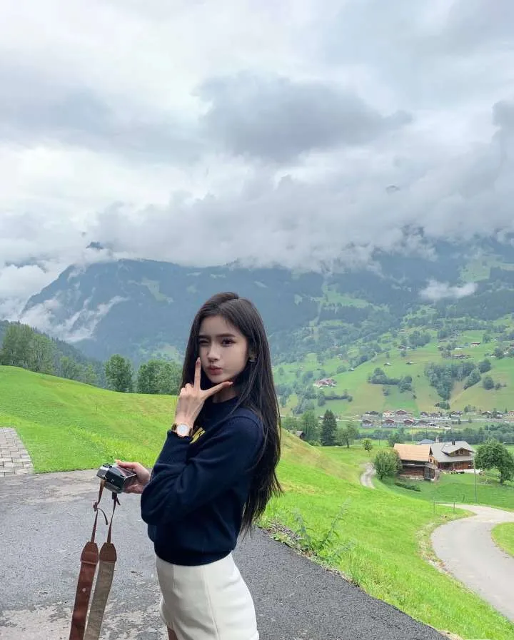 宝山莹子反差御姐短期兼职 Gallery 6