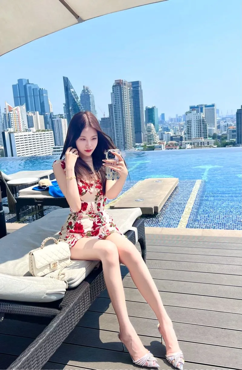 Y1540B-裴珠泫普陀新加坡南洋理工大学留学生