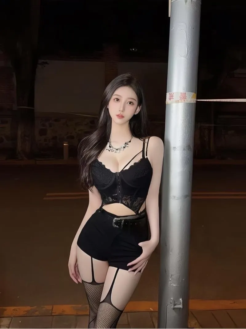 黄浦  凝凝 Gallery 3