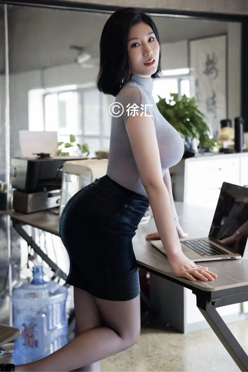 a537少妇真实研究生 医生护士空姐装都有骚蜜