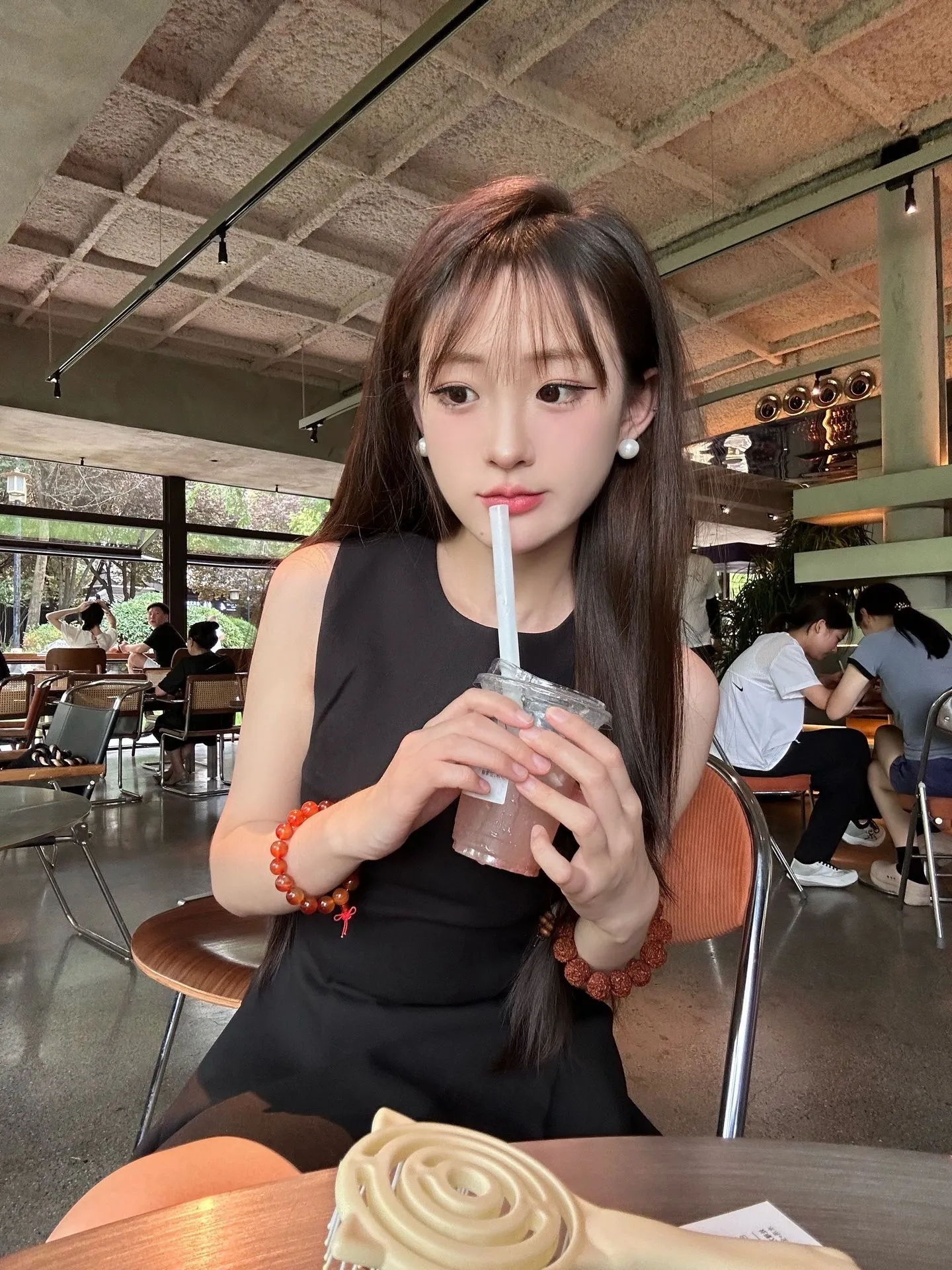 浦东 迪尔 长腿嫩萝 首次到沪 Gallery 3