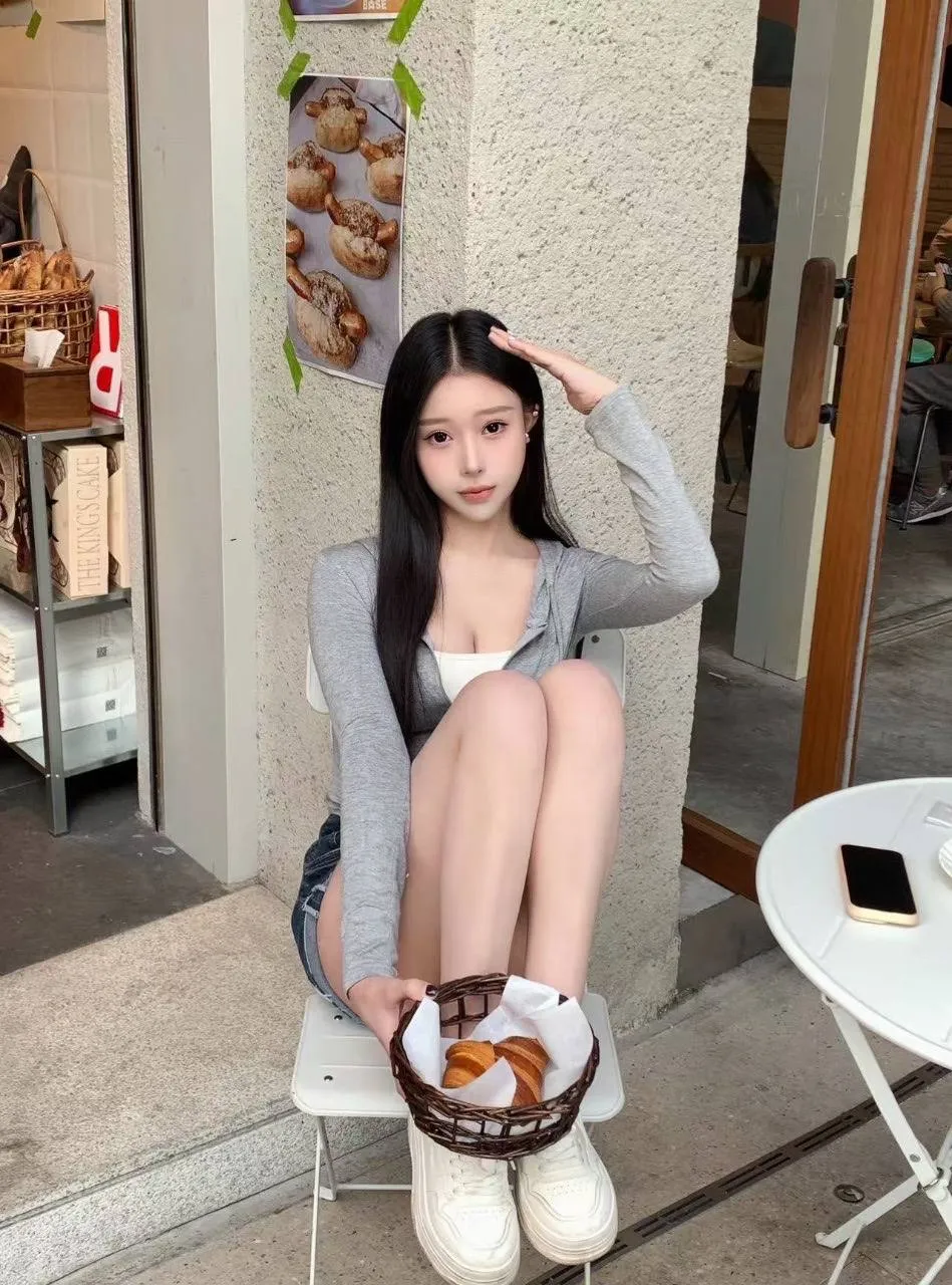 闵行 昕言 Gallery 4