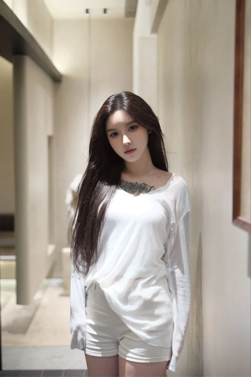 065华师大美院学生兼职开 硬万 Gallery 1