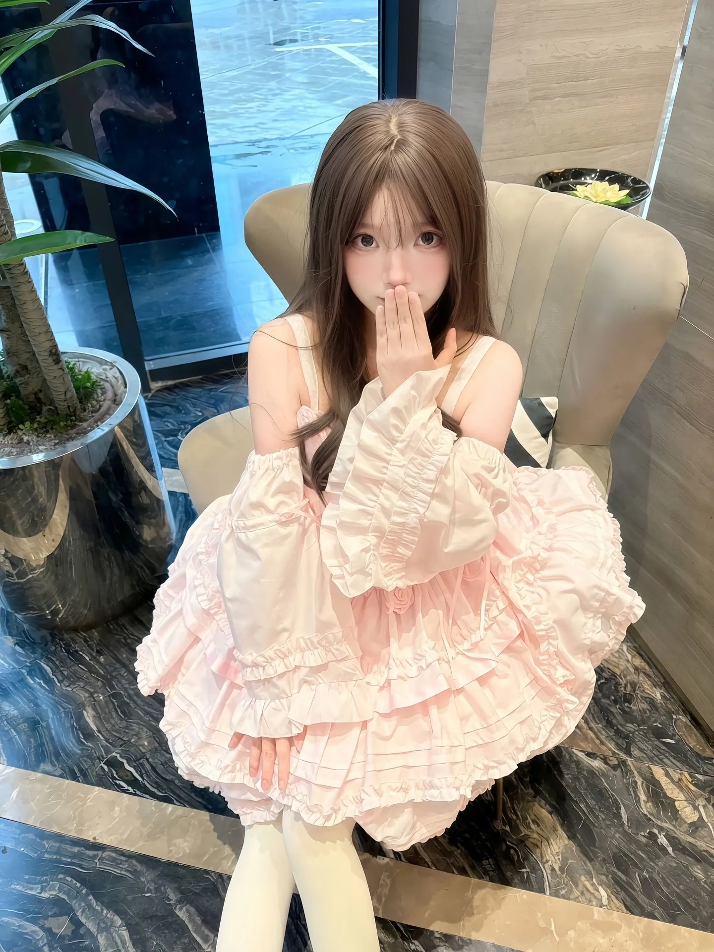 浦东 卷卷 可爱萝莉 喜欢大叔叔玩弄 Gallery 5