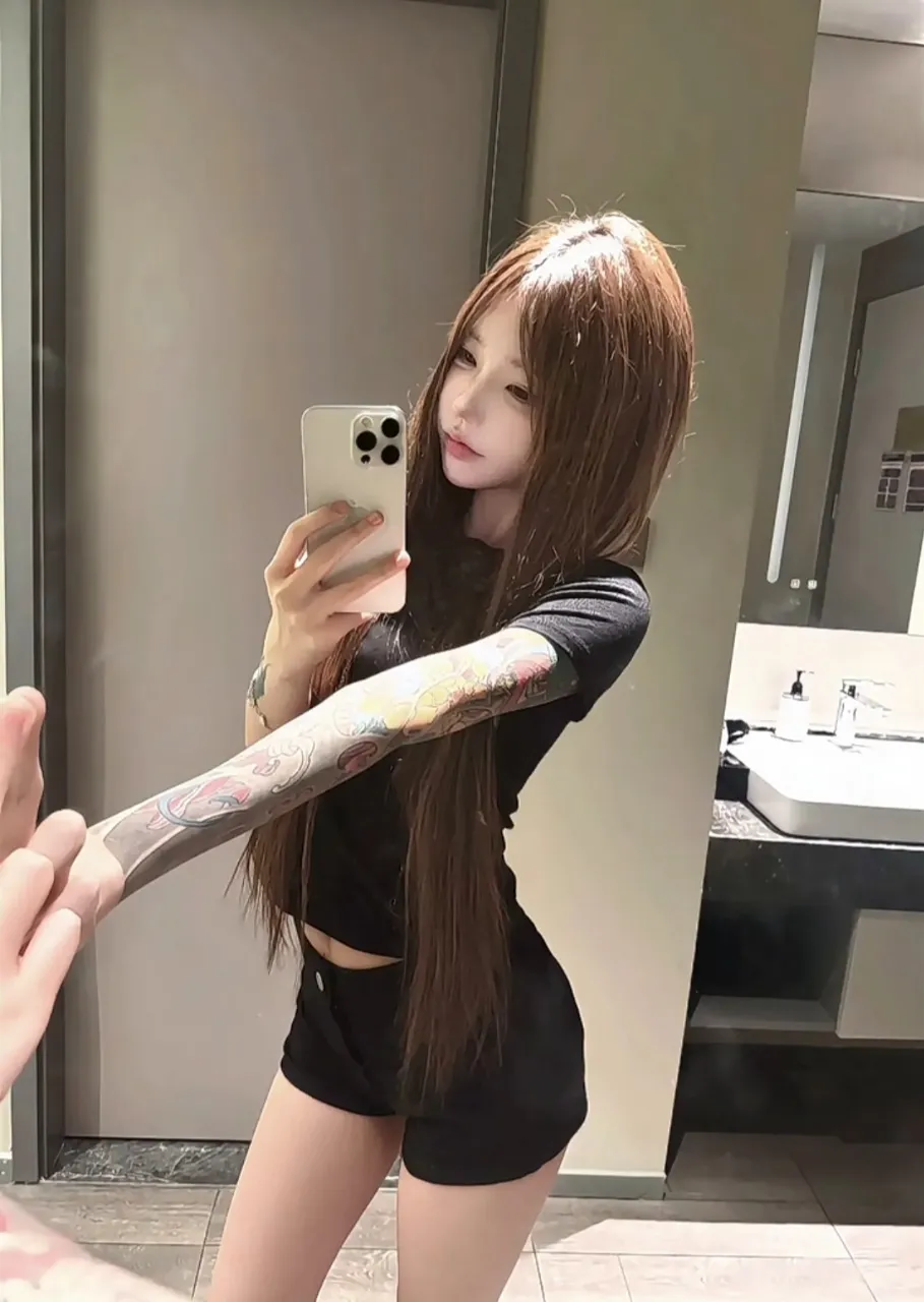 浦东新人 08 淼儿 纹身女孩 小萝莉 Gallery 1