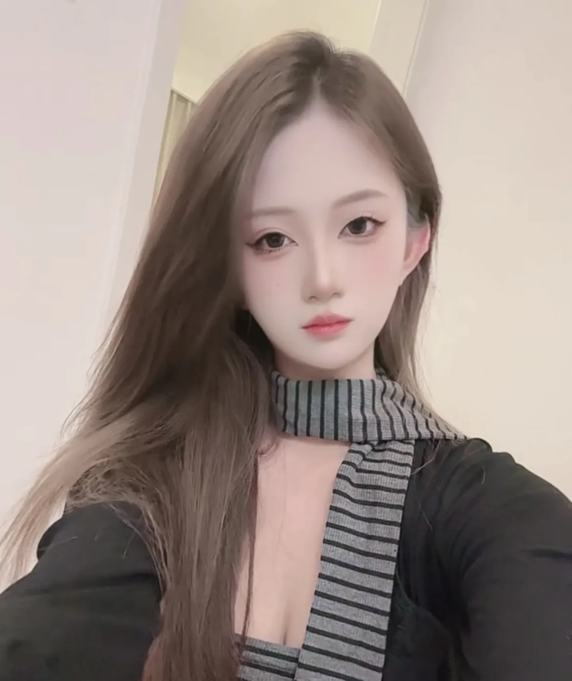 浦东 小燕子 白虎嫩妹 Gallery 2