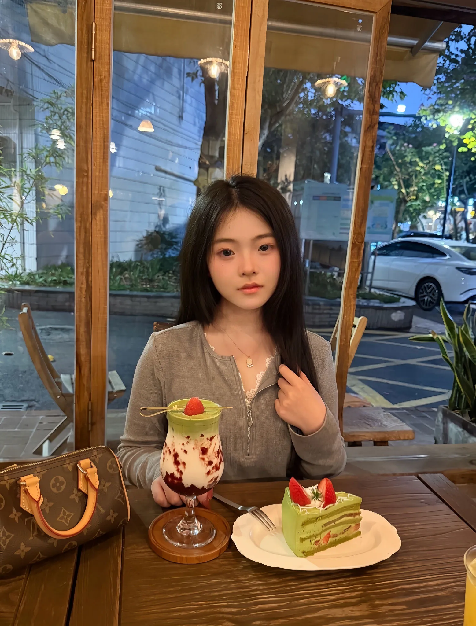 依依 嫩嫩嫩 Gallery 5