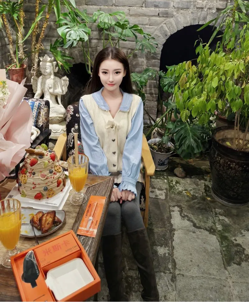 黄浦   彤彤 Gallery 5