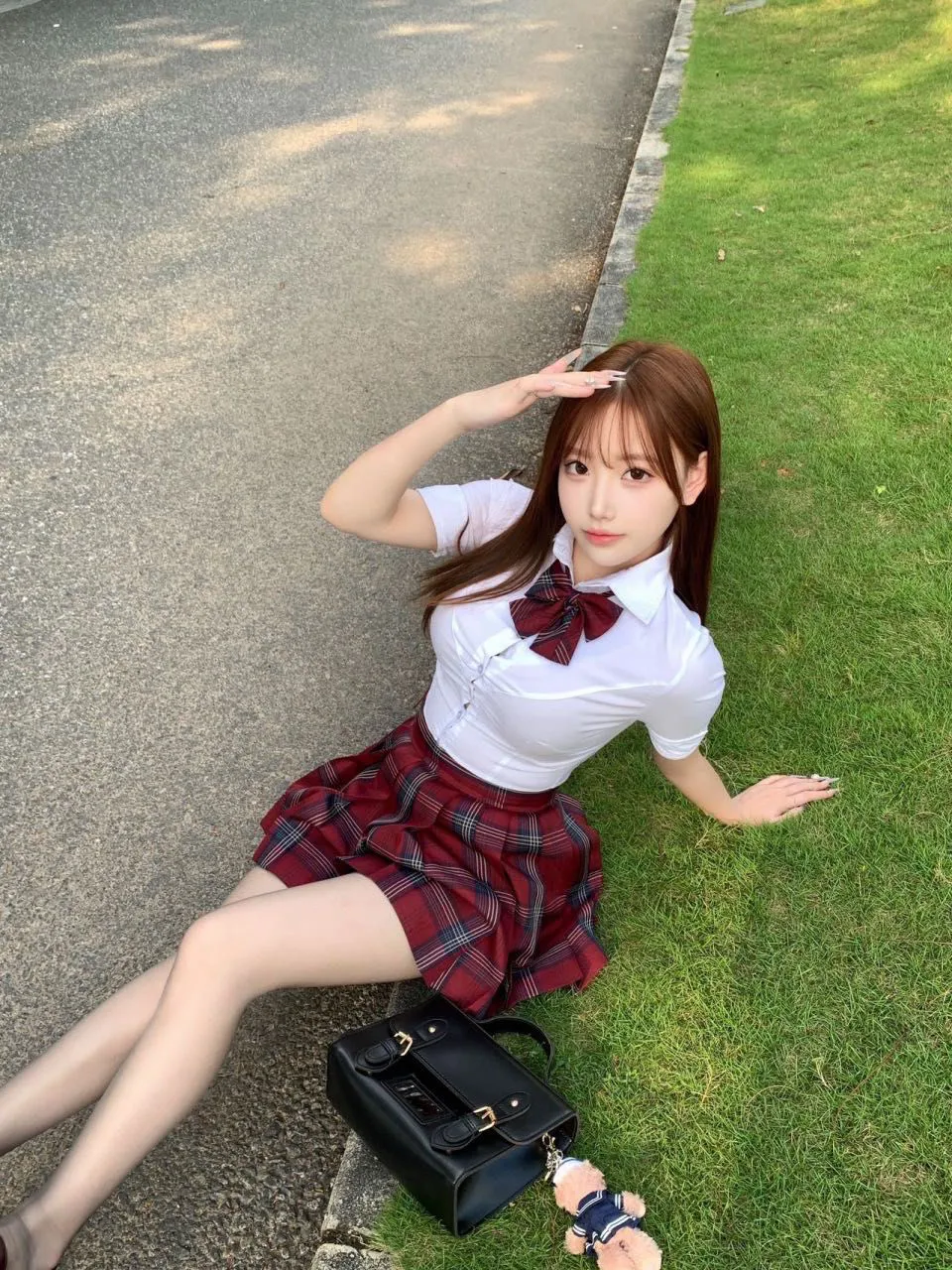 嘉定 糖豆 极品大胸嫩妹 Gallery 4