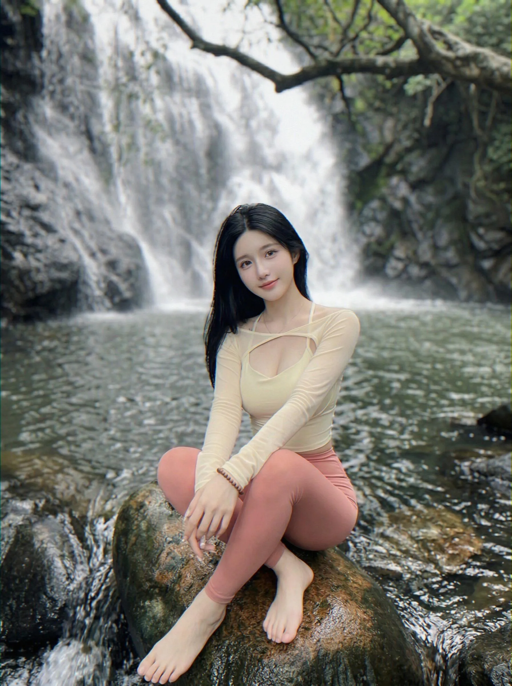 小艾，🔥刚到上海新人刚下海三点粉嫩 Gallery 4