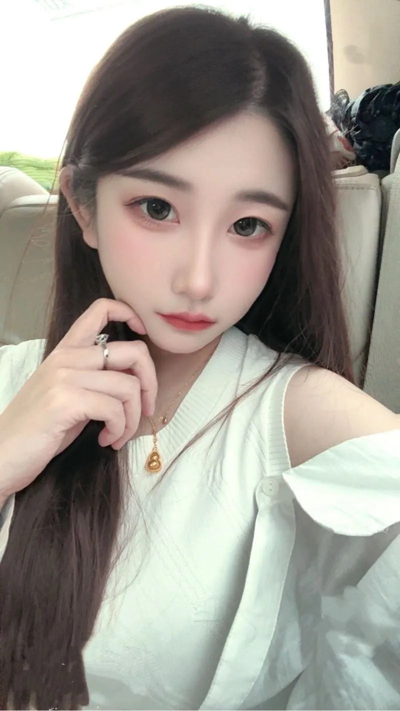 七七妹妹 温柔腼腆型【可🈚️🍑】 Gallery 2