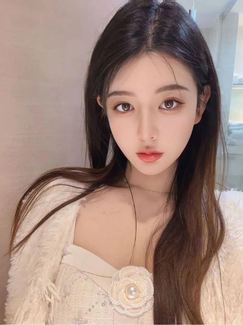 浦东 骚米 极品嫩妹粉嫩甜菜 Gallery 2