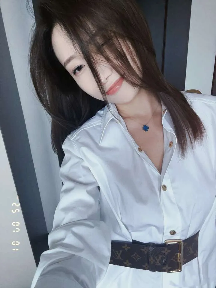 05玲宝 苗条身材 蜜桃bb紧【假赔万】 Gallery 3