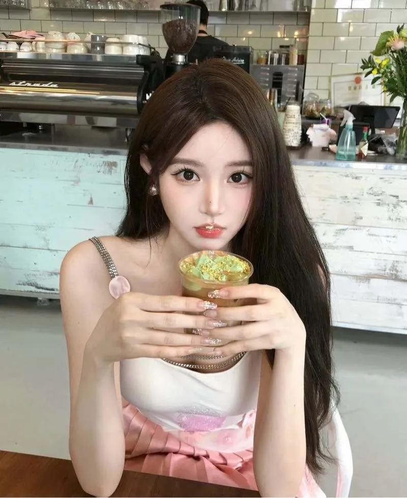 228新人纯欲大胸妹首开 🏠3外5 Gallery 4