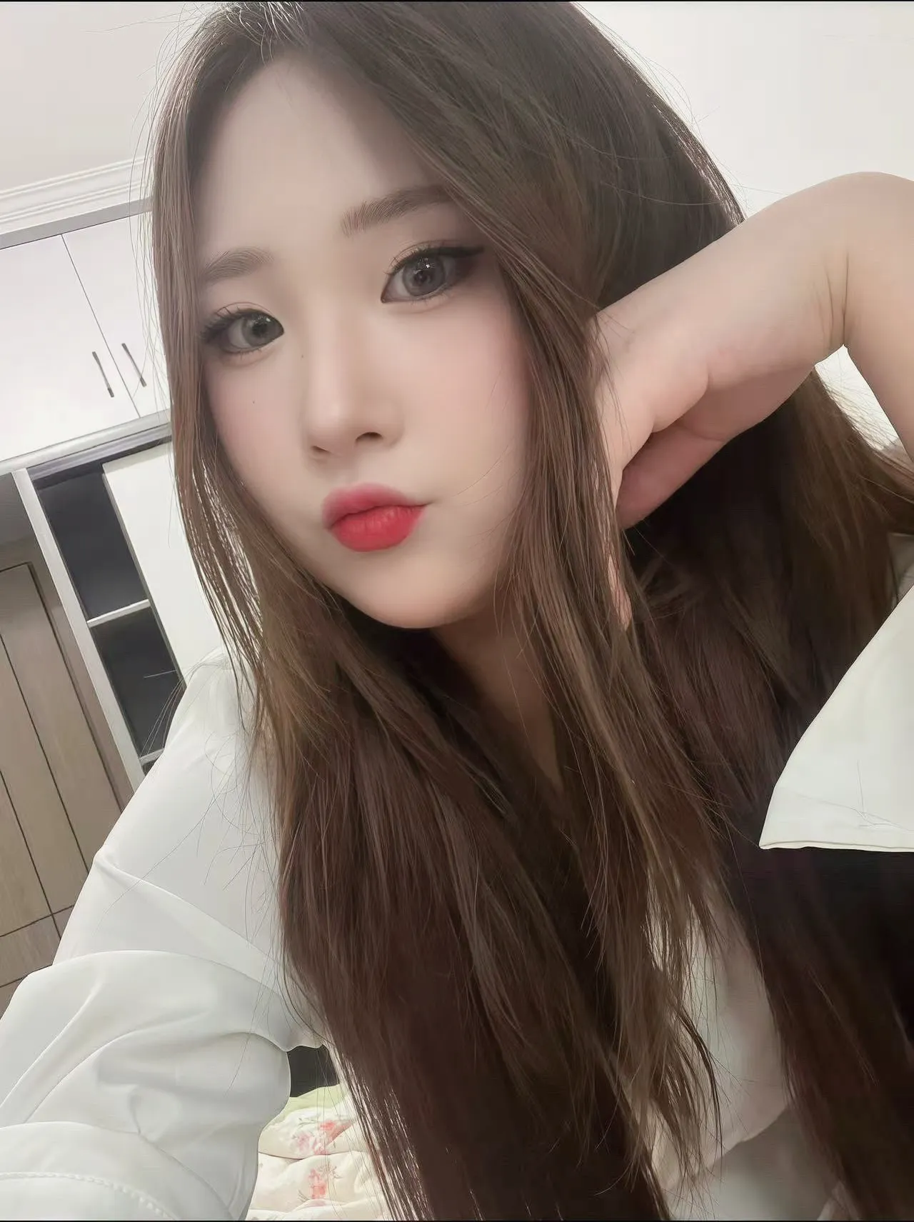 普陀 肉肉 圆脸小萝莉 三点粉嫩 Gallery 6