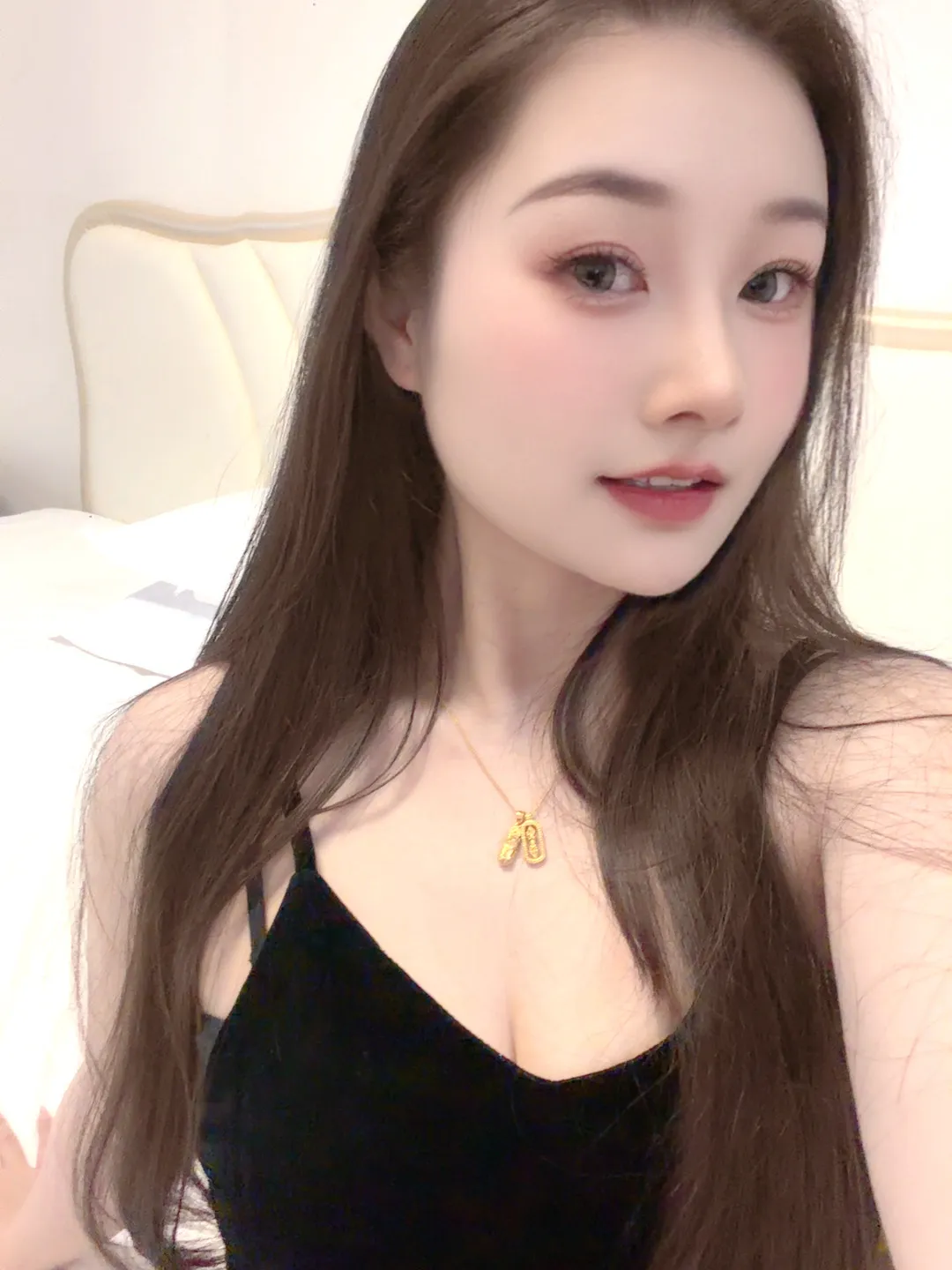 松江万达极品白虎小少妇小金鱼 Gallery 2