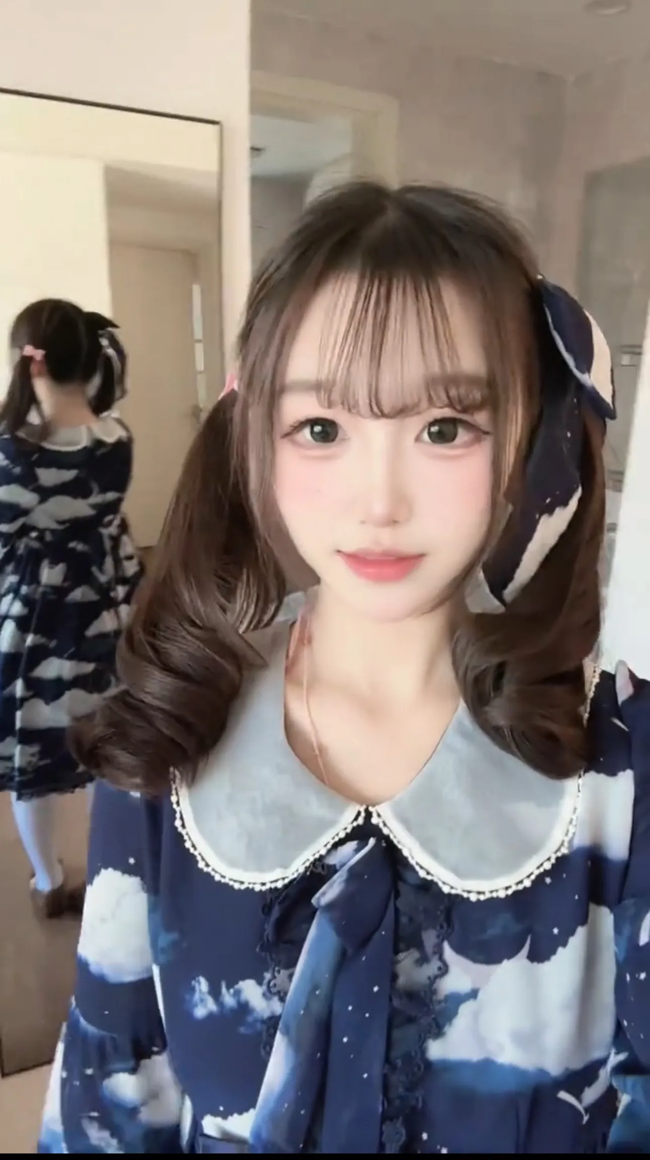 空降魔都小萝莉西西 真实07 刚破处 首次下海 Gallery 1