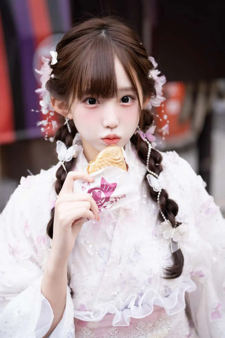 055新人双马尾白虎萝莉首开