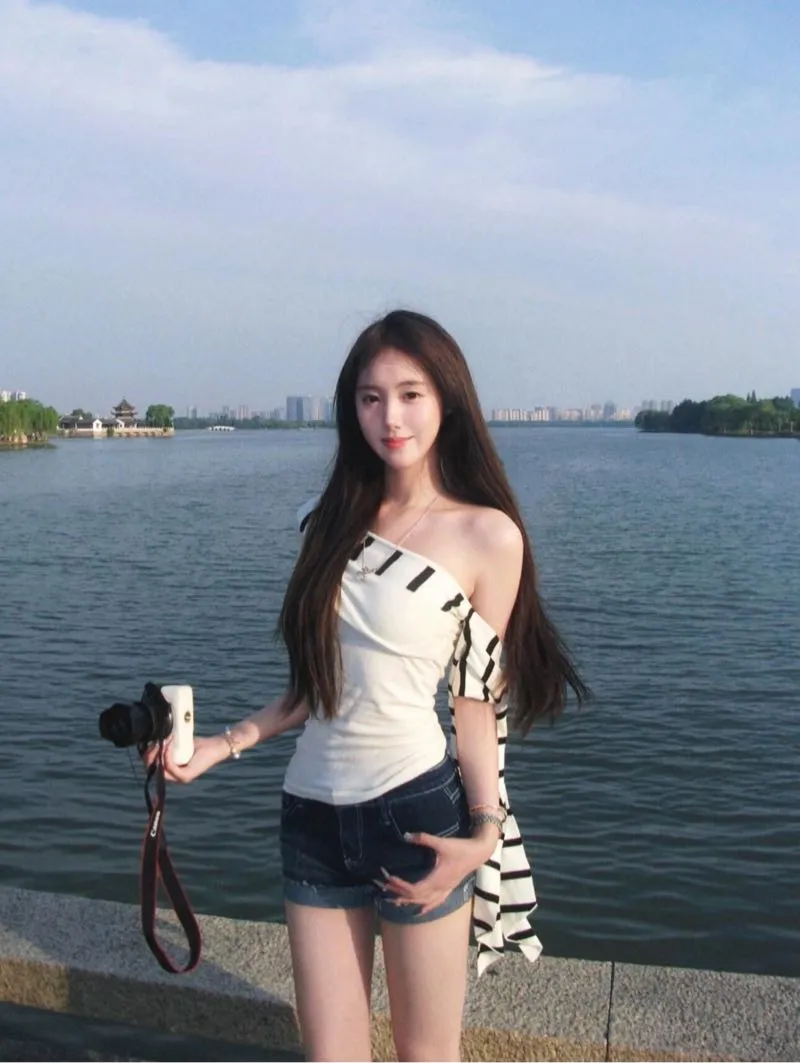 上海吴妤菡🏠 静安🦜W Gallery 6