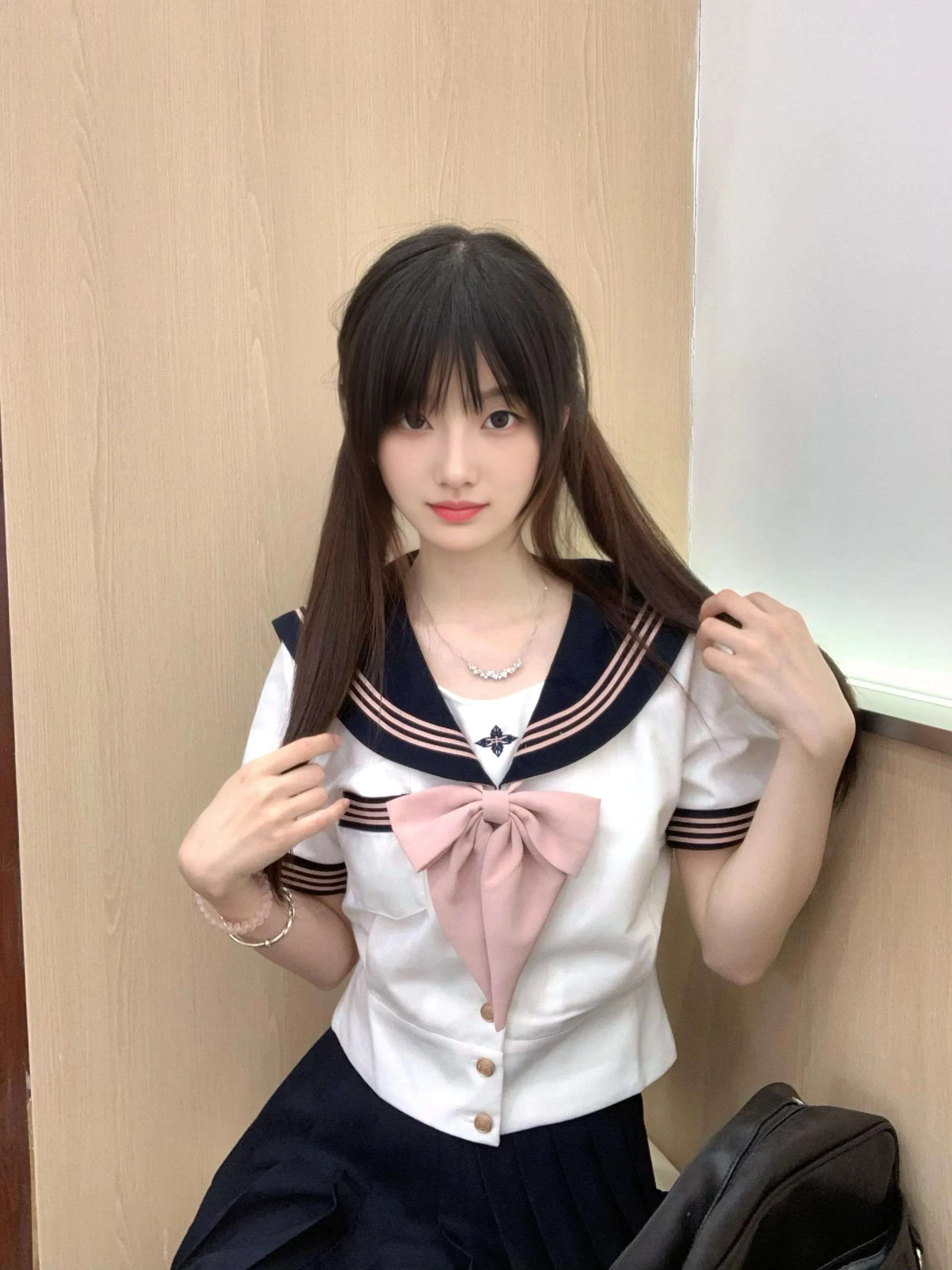 18岁小网红 茹雪 粉嫩清纯系 🆕⬆️头🍵 Gallery 5