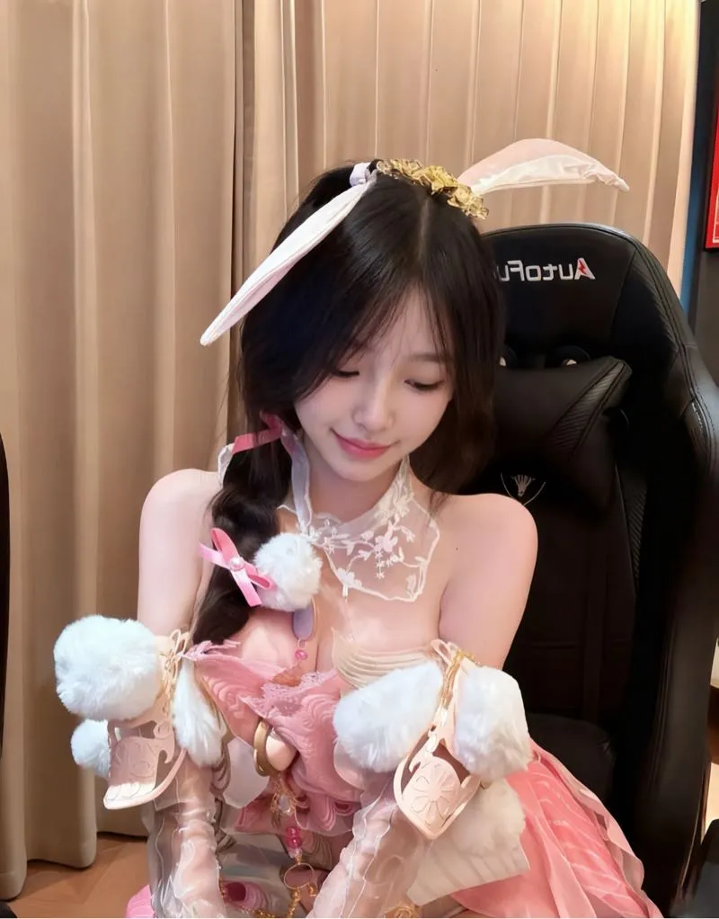 上海白虎 粉粉 Gallery 6