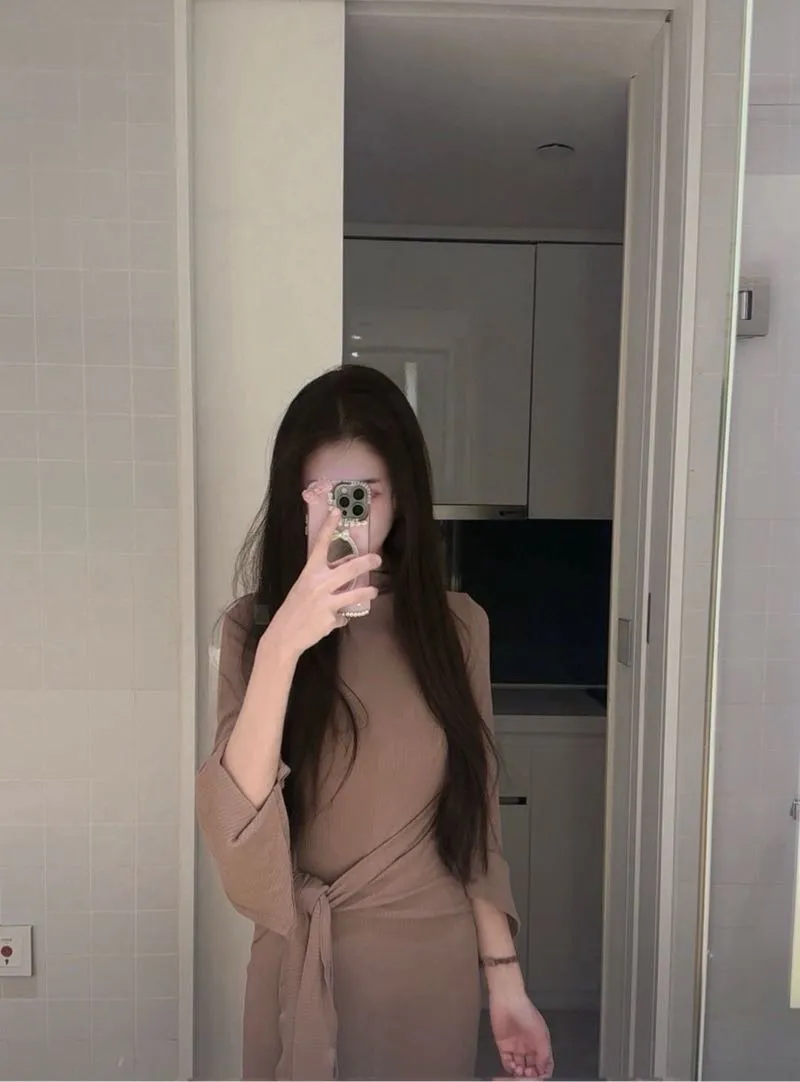 沪上江南美女苒苒 柳腰身 筷子腿 Gallery 6