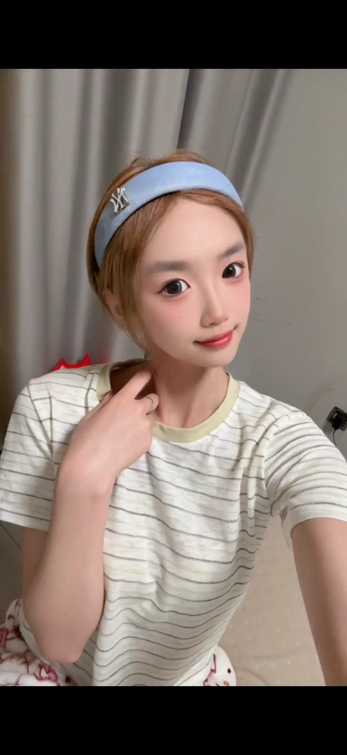 Y526-小怡 闵行白小纯短发甜妹 갤러리 4