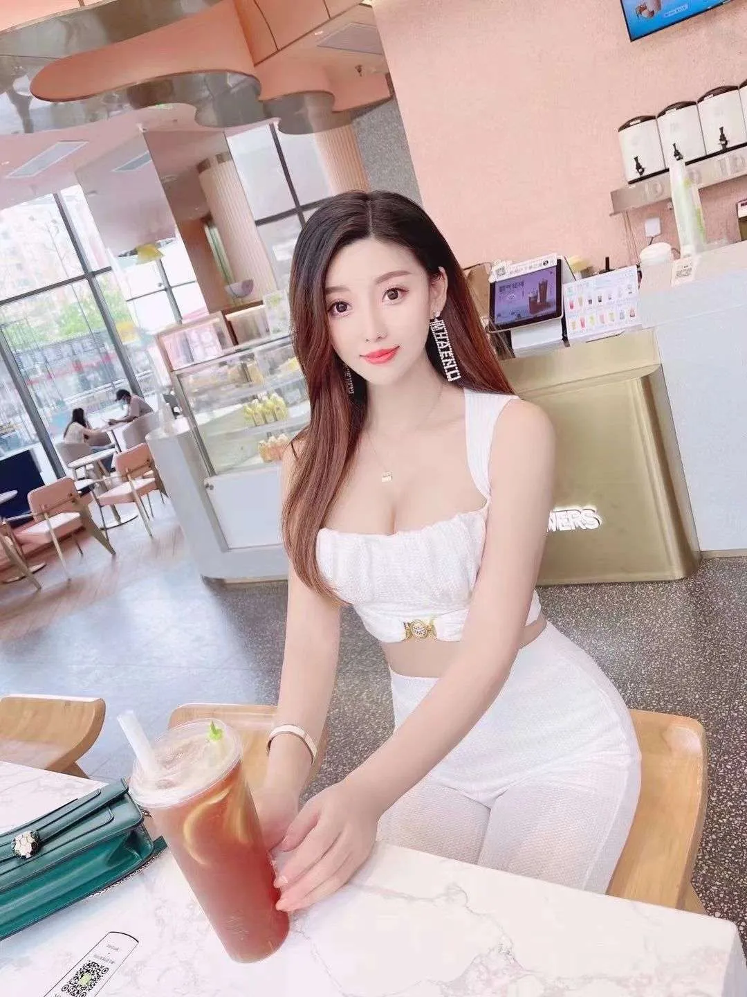 浦东漫漫车模御姐 Gallery 1