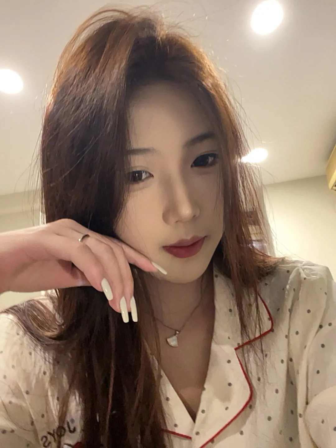 4月2日破处闵行新人08后淼淼刚破处 Gallery 1