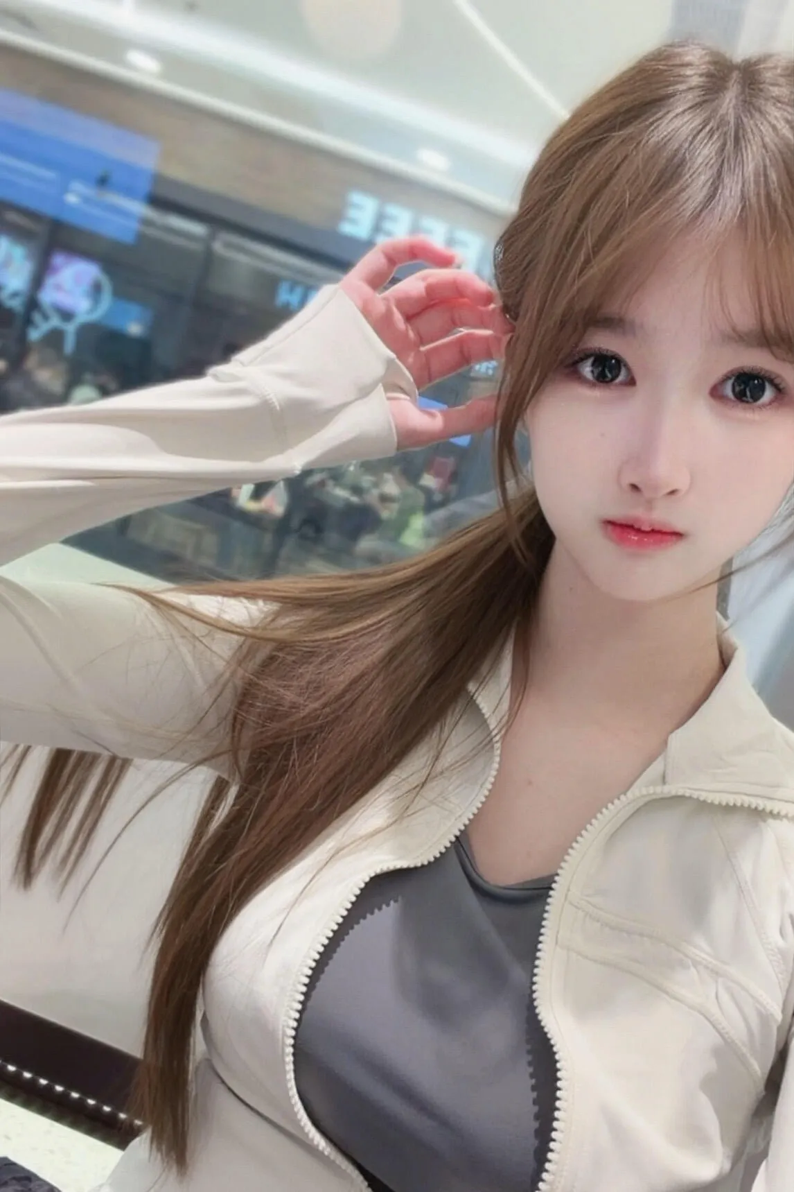 极品学妹mimi空降上海首开 Gallery 6