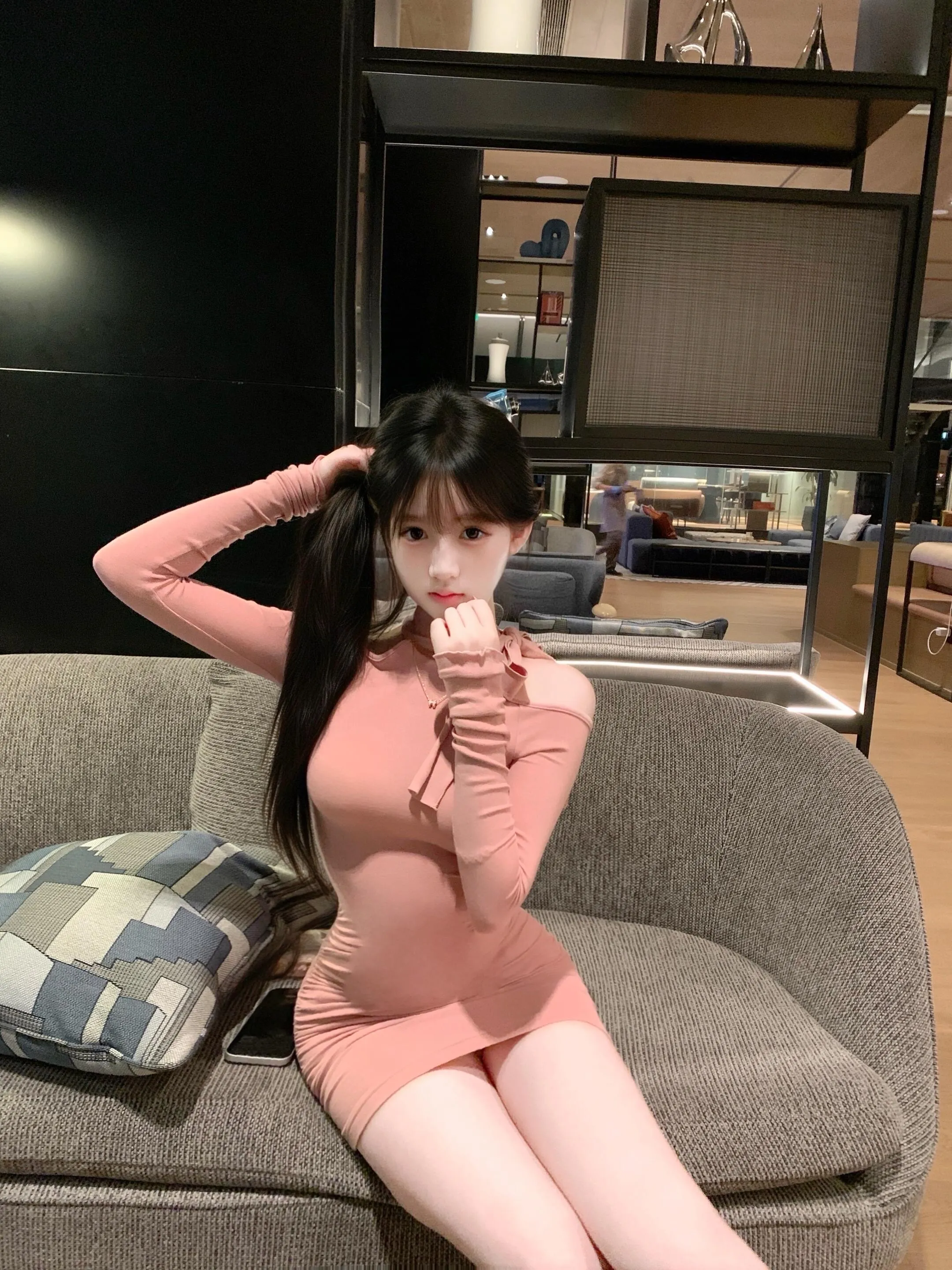 粉嫩小萝莉 奶瓶🍼 Gallery 5