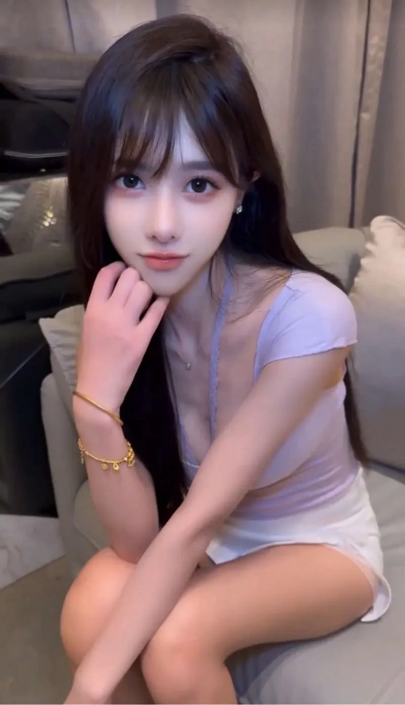 瑶婷婷 全能型少御嫩妹 Gallery 2