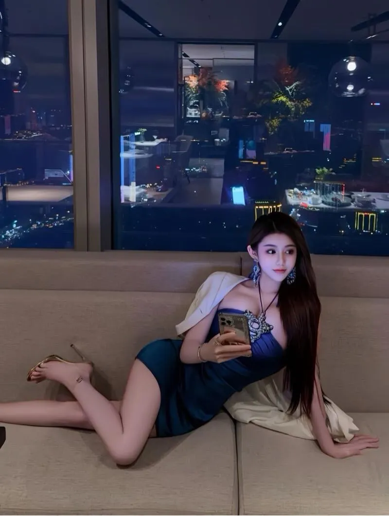 楚楚 极品御姐 Gallery 1