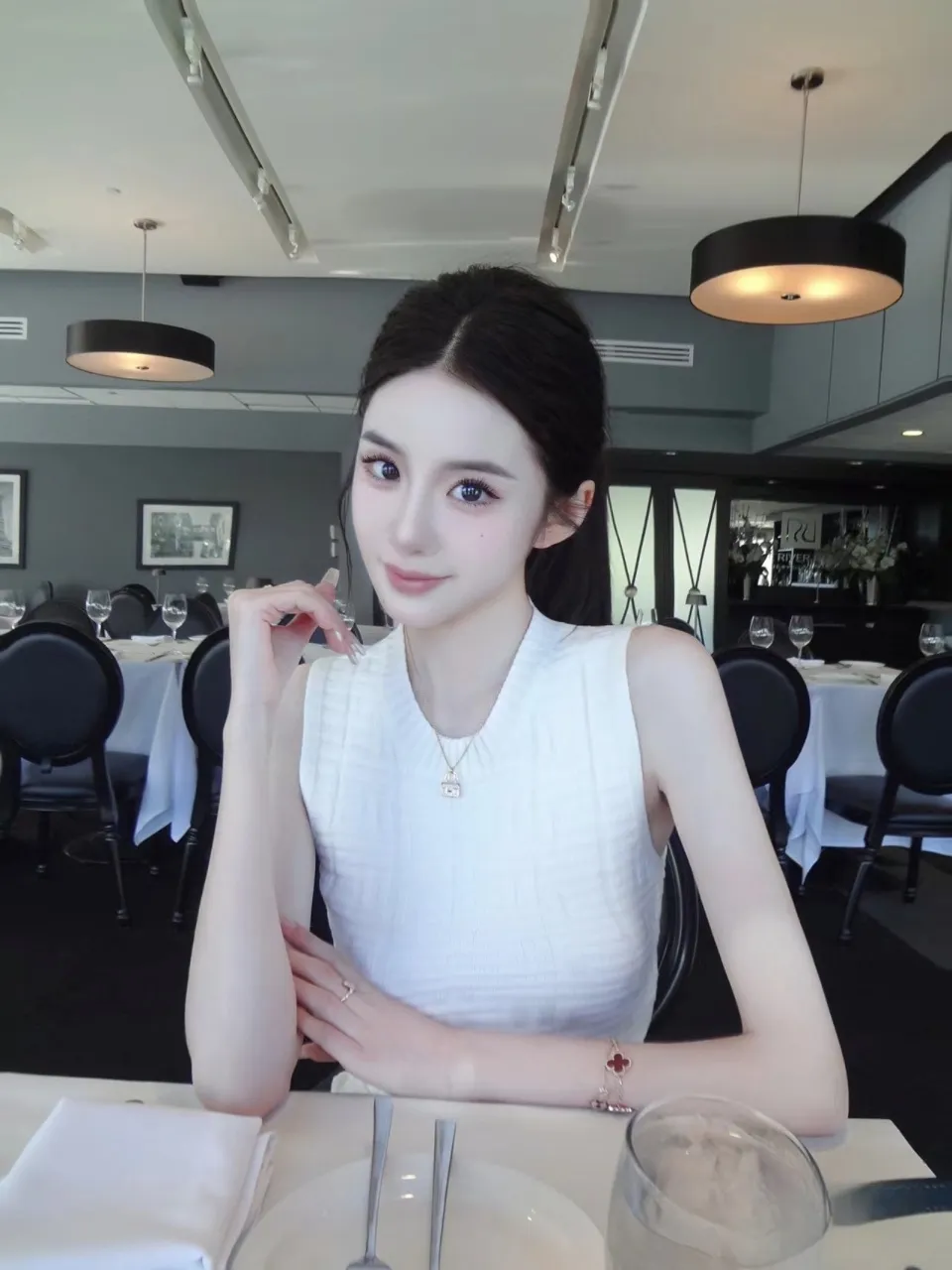 209新人留学生一字马 硬5🦜 Gallery 2