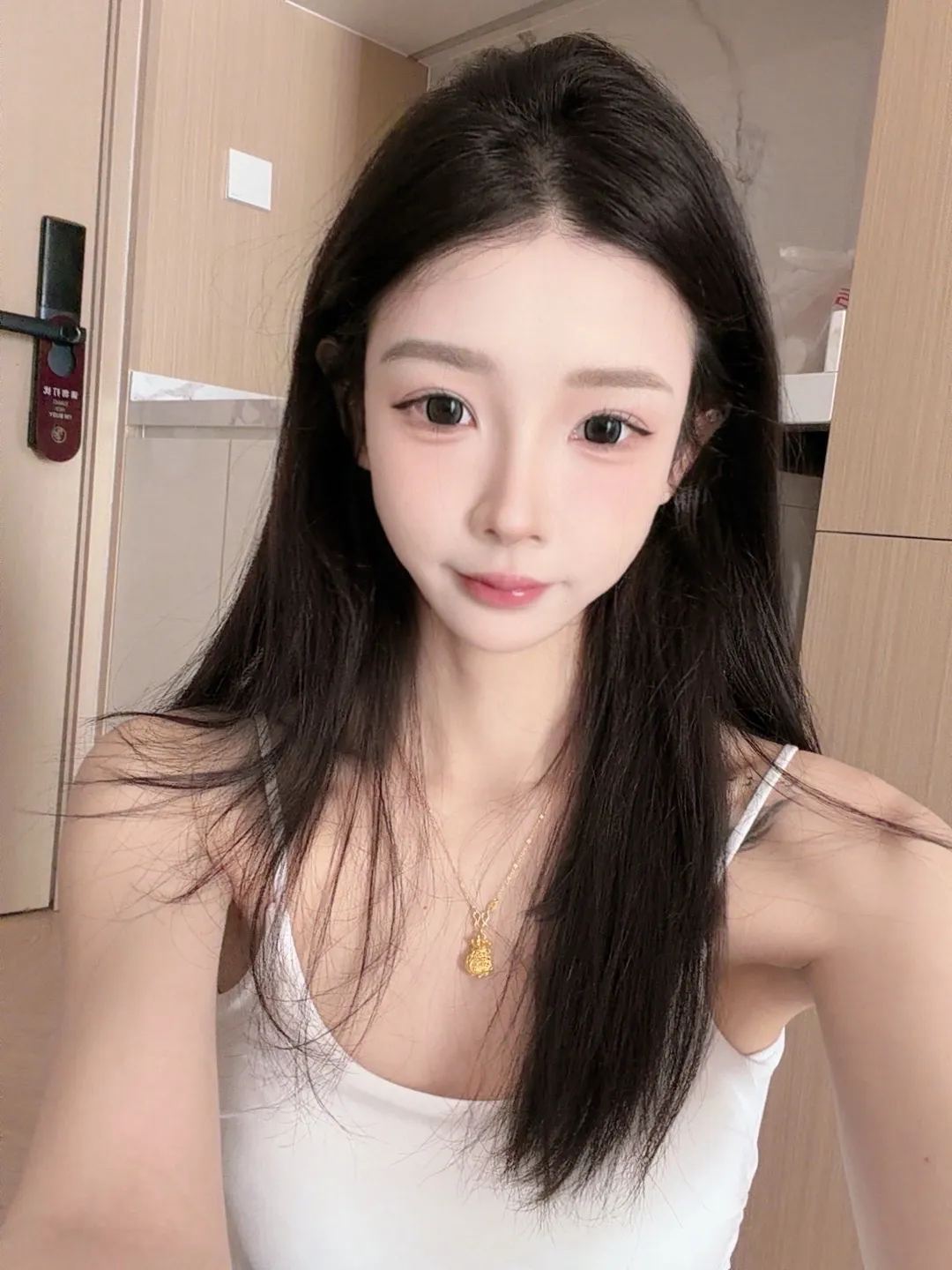 纯欲系天花板 极品甜妹 思思 Gallery 5