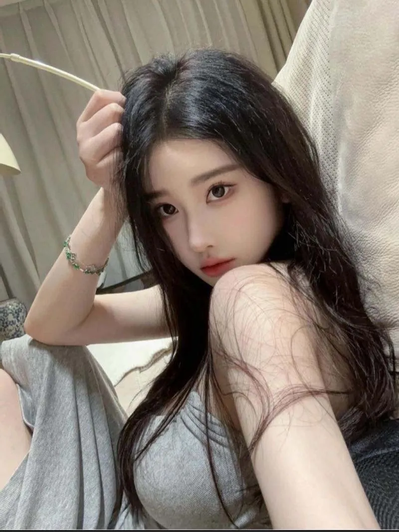 在校顶级颜值校花🌸财财🌸粉嫩紧翘 Gallery 4