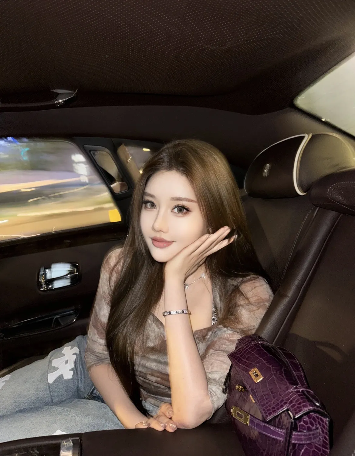 闵行 泽泽 少妇 巨胸 潮喷 Gallery 2