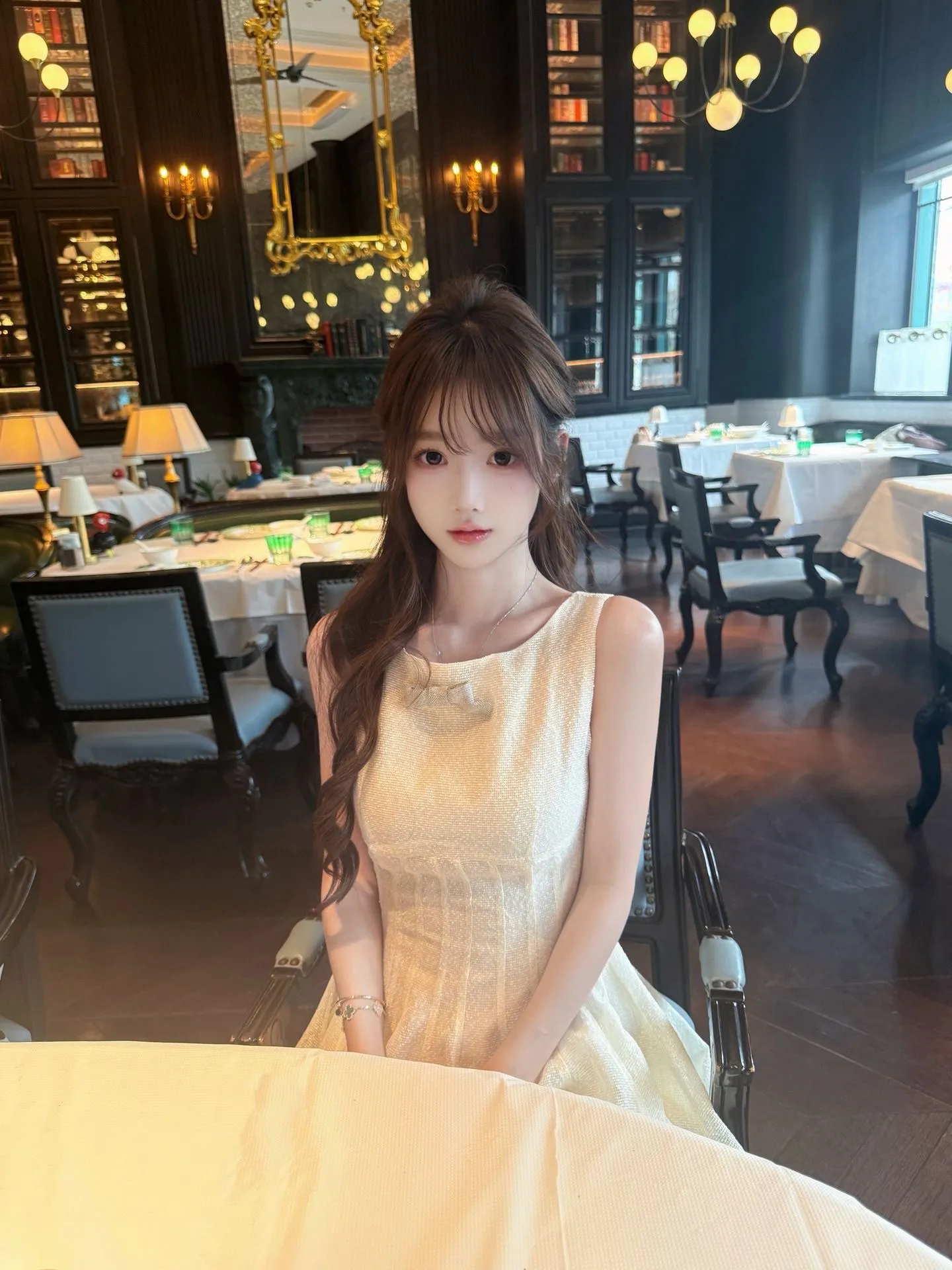 纯欲白小纯 思琦 大长腿 大白胸 Gallery 5