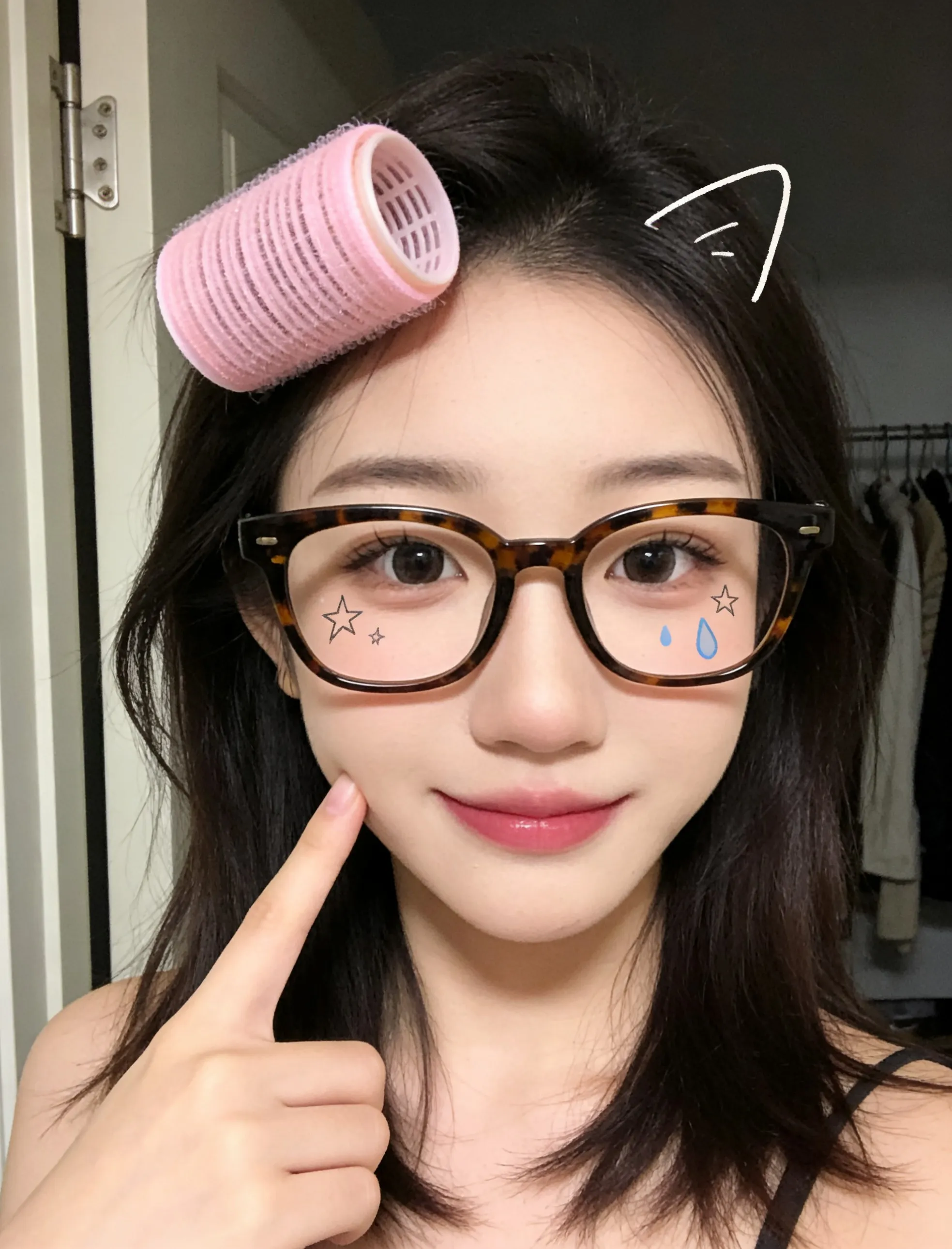 06【苏清瑶】清纯甜妹初下海，一线天馒头B Gallery 1