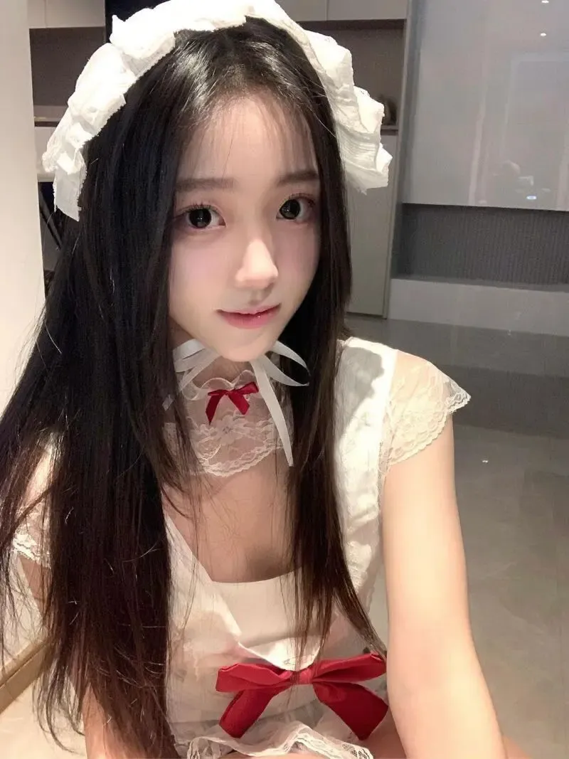 Sh王也🏠普陀区163D 05年童颜巨乳学生妹