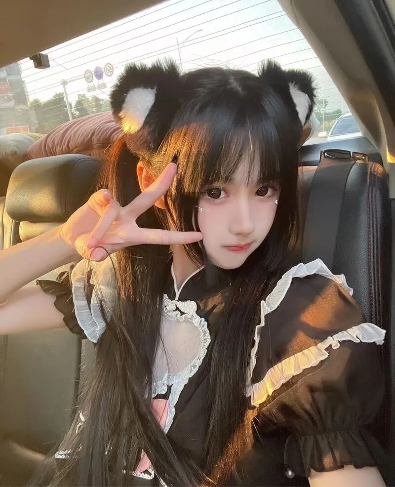 白小纯岚岚 粉嫩甜妹 抱起来玩 Gallery 4