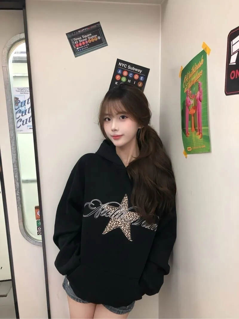 馒头 刚下海长腿嫩妹 Gallery 4