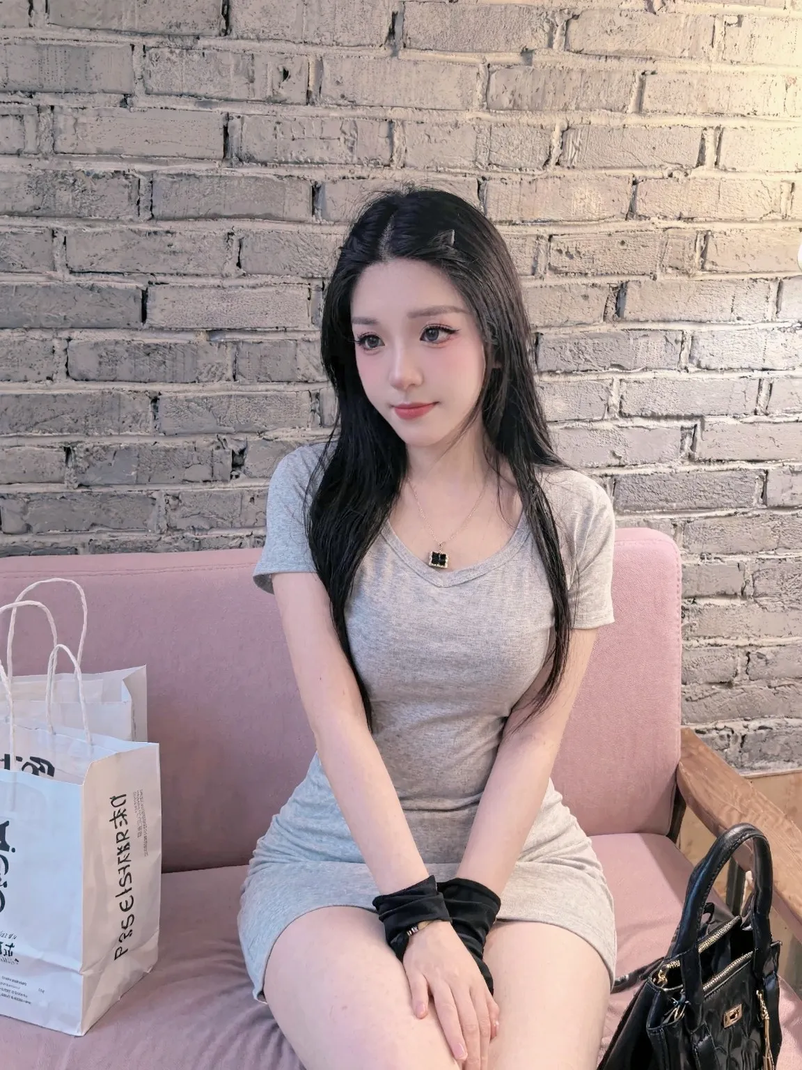 新人极品大学生小佳易高潮体质 Gallery 4