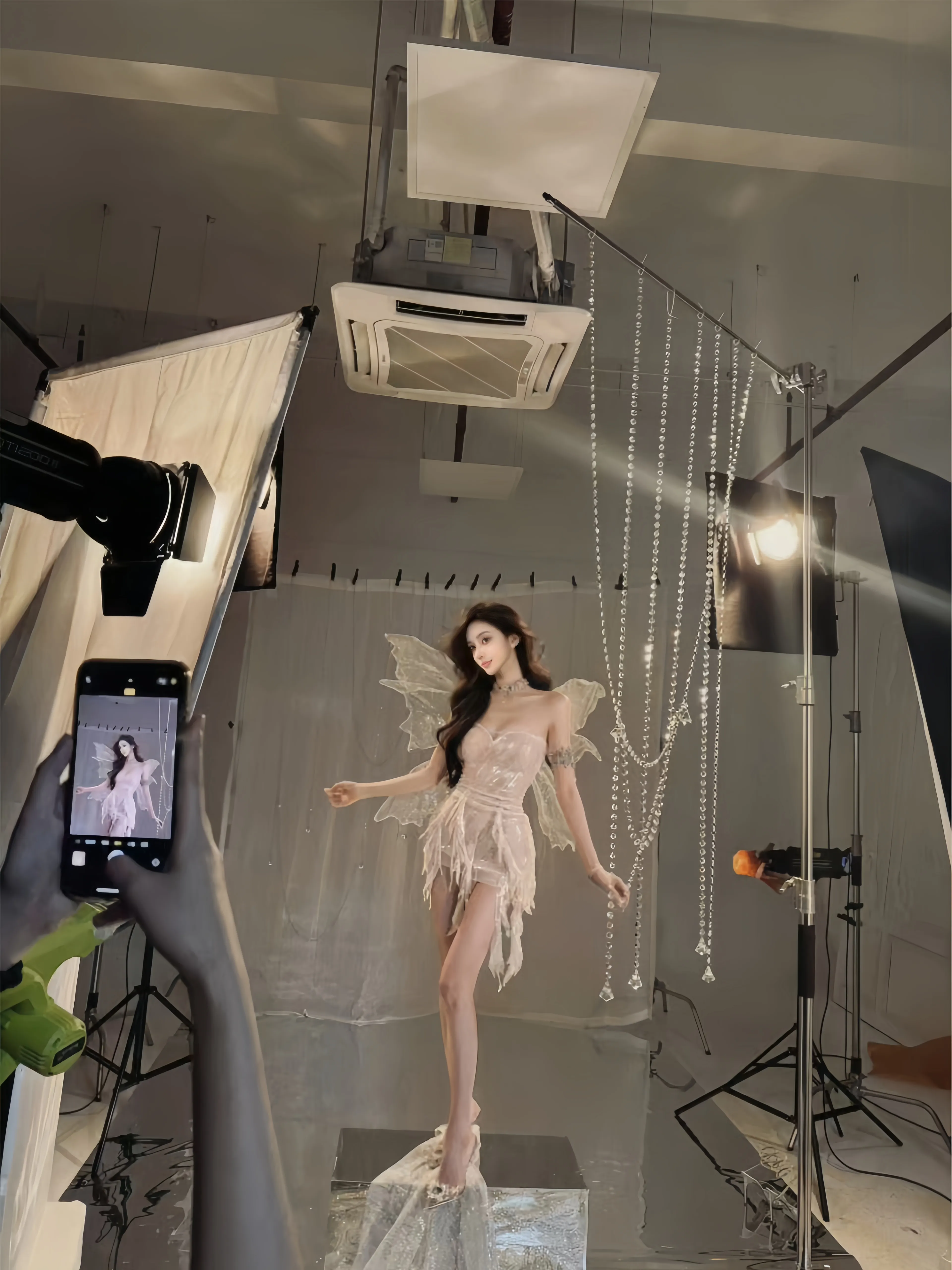 普陀超模身材a4腰大胸筷子腿 绝美高颜狐媚脸 Gallery 2